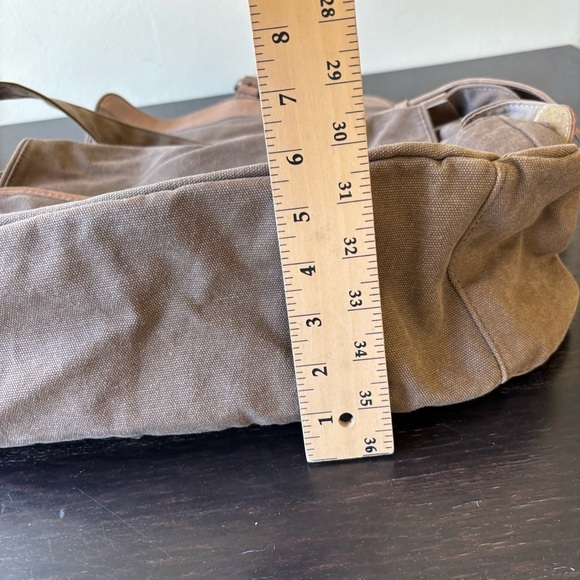 LL Bean Vintage Leather and Tan Canvas Messenger Crossbody Laptop Bag - Picture 14 of 14